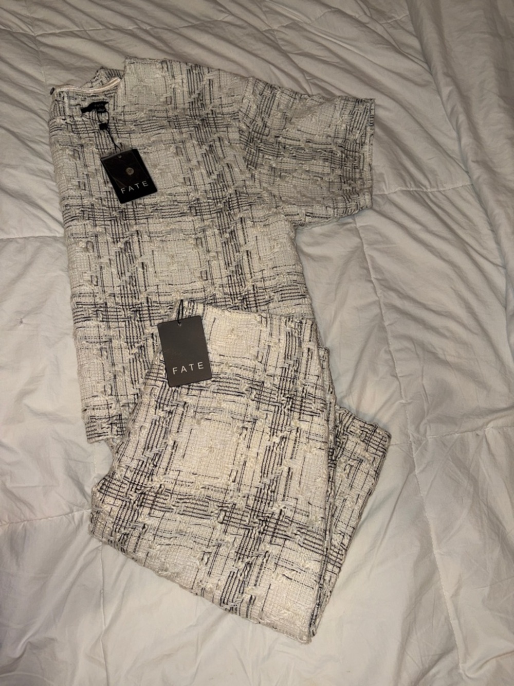 Fate Women’s Black & White Patterned Set